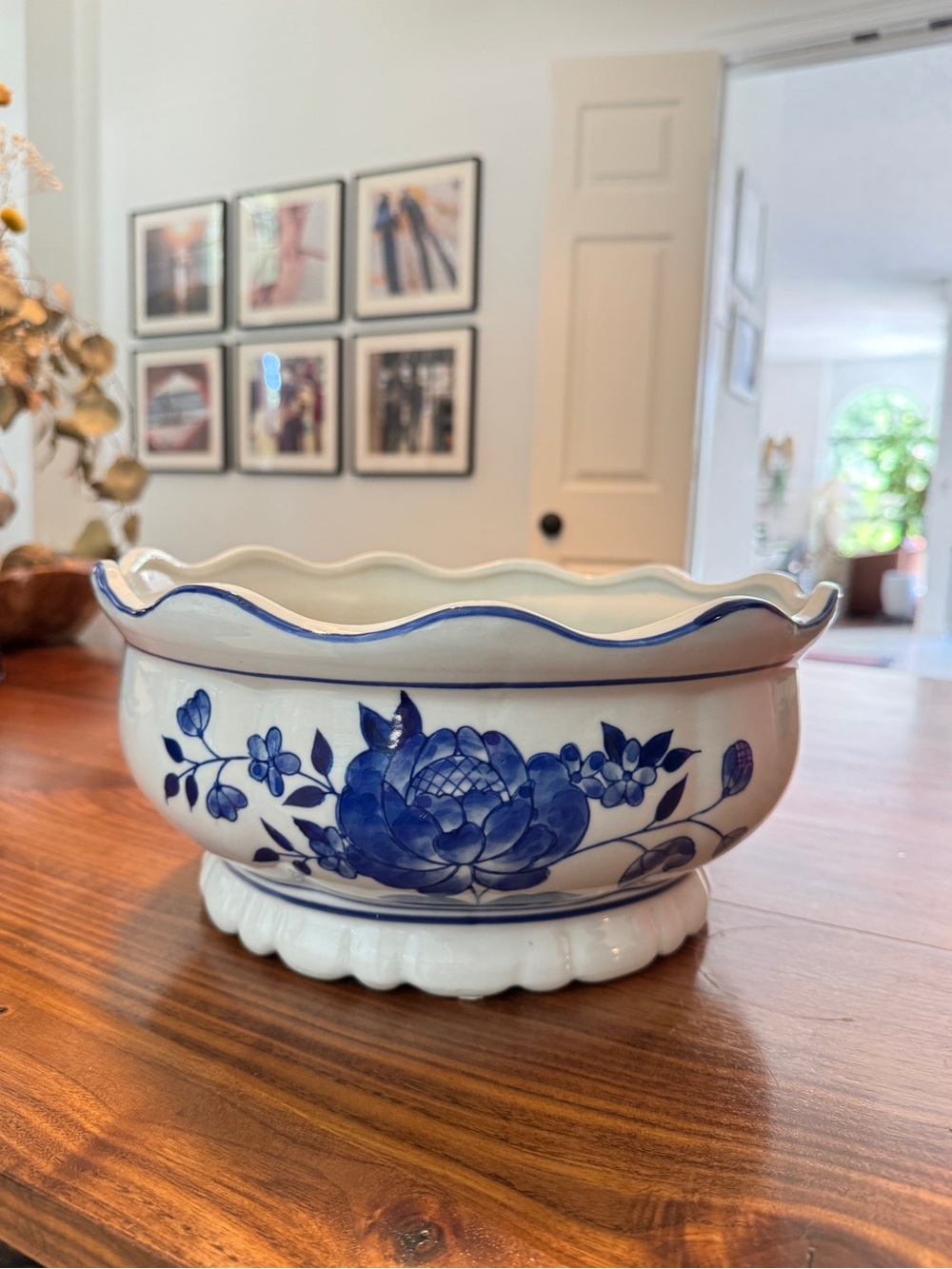 Large 12” Asian Blue & White porcelain Planter bowl with ruffled edge